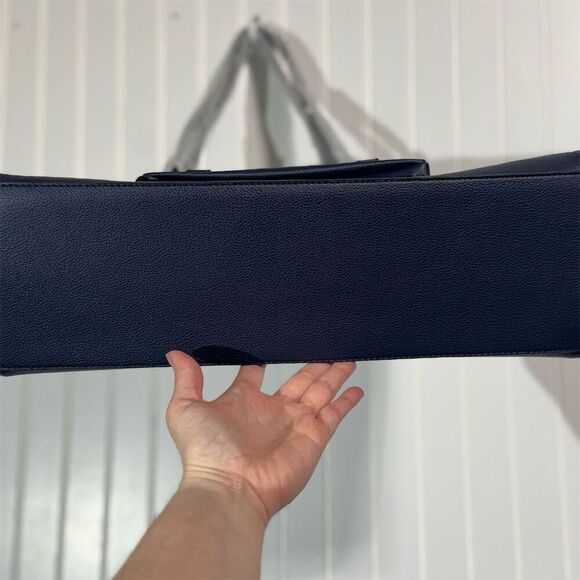 London Fog Sophia Pebble Tote Bag Navy Blue NWT 100th Anniversary MSRP $118 - Picture 4 of 10